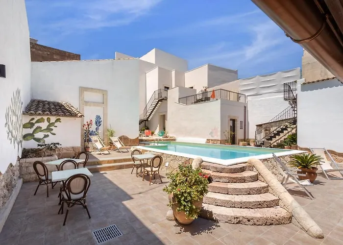 Morfeo Charming Rooms&relaxBed and Breakfast